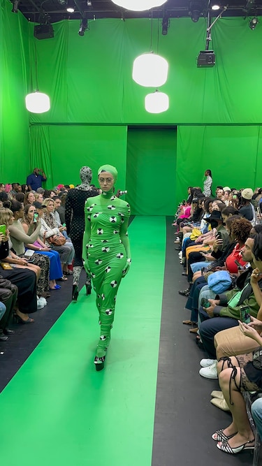 Maisie Wilen, moda de la era digital diseñada para evolucionar ‘eternamente’
