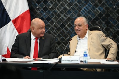 De Camacho a Robinson: la agenda anticorrupción sigue en la fila de espera