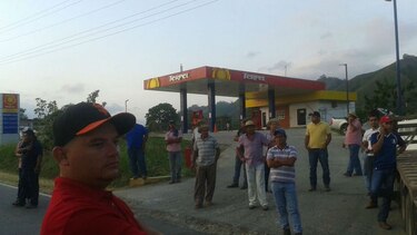 Tranques por cierres en la carretera Panamericana