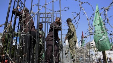 Escepticismo ante nuevo mensaje pragmático del movimiento islamista Hamas