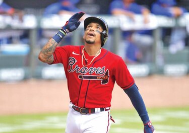 Johan Camargo logra contrato  de un año con los Filis