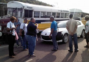 Usuarios en Arraiján exigen un mejor servicio de transporte