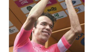 Urán vuelve a asumir el liderato en Tour Colombia 2.1