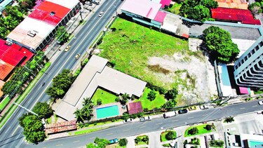 Rechazo a concretera en Coco del Mar
