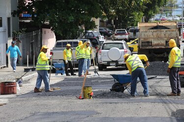 Seis constructoras interesadas en reparar calles de la ciudad capital