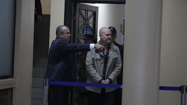 Revocan medida a Gustavo Pérez