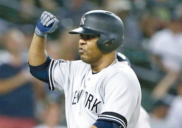 Edwin Encarnación pacta con los Medias Blancas