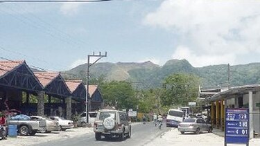 Residentes de El Valle se quejan del transporte