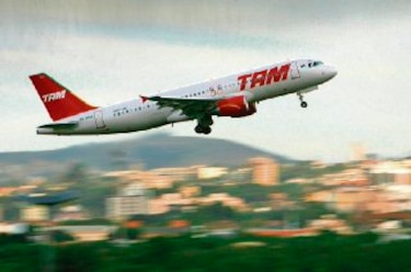 Crece tráfico de pasajeros de LATAM