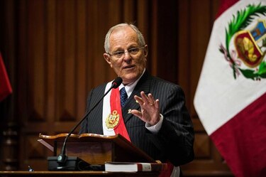 Kuczynski dice que se salvará de ser destituido por Congreso peruano