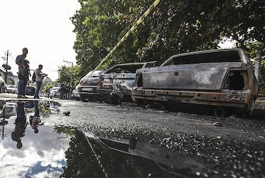 Queman cinco autobuses en Río de Janeiro tras la muerte de un joven