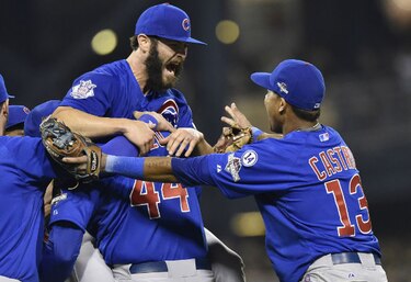 Arrieta blanquea a Piratas y Cachorros avanzan en la Liga Nacional