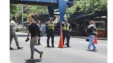 MOP recibe refrendo para reparar el paso peatonal de la Transístmica