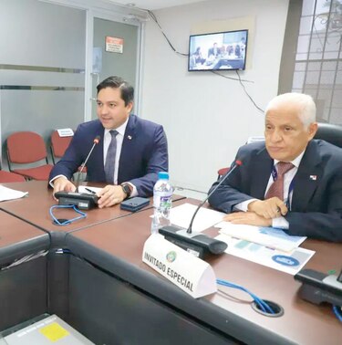 El MEF reconoce que diputados pidieron inyectar recursos a la descentralización
