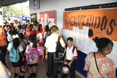 Educación panameña arranca 2026 con rediseño curricular y retos históricos pendientes