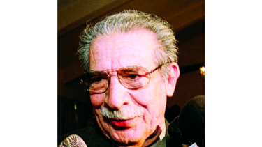 Suspenden juicio por genocidio