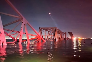 Singapur dice que el barco del derrumbe en Baltimore pasó dos inspecciones en 2023