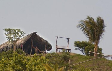 Denuncian desplazamiento de 45 familias colombianas en frontera con Panamá