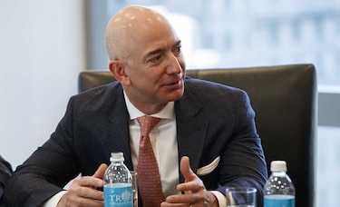 Para Jeff Bezos, donar $10 mil millones ‘no es nada'
