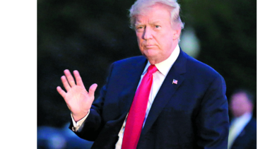 Trump presiona por reemplazo de ‘Obamacare’