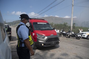 Ministerio Público inicia investigación en el cerro Patacón, después de que los bomberos afirmaran que el incendio fue provocado