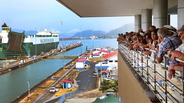 El Canal navega hacia el turismo