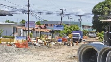 Temen desborde de aguas en La Trinidad