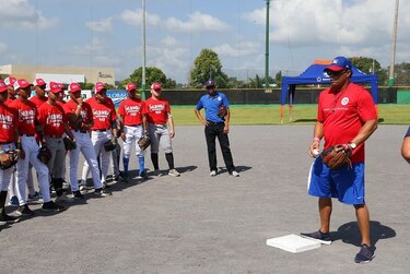Alomar da por hecho el ingreso de Mariano al club de inmortales