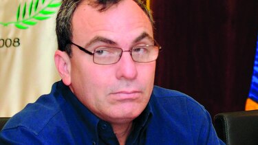Decreto 302 fue hecho a la medida de funcionarios