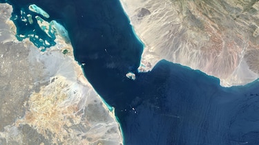 Por qué el estrecho de Bab el‑Mandeb es clave para el comercio mundial 