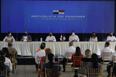 Estados Unidos dona cuatro hospitales móviles a Panamá