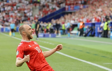 Dinamarca y Eslovenia empatan en un encuentro que trajo a Eriksen de vuelta a las canchas