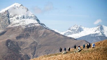 Un pixel rojo en la nieve: cómo la IA ayudó a encontrar a un montañista desaparecido