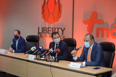 Acodeco da luz verde a la adquisición de Claro Panamá por parte de Cable & Wireless