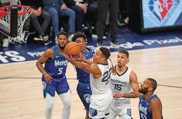 Grizzlies eliminan a Timberwolves y se citan con los Warriors de Curry