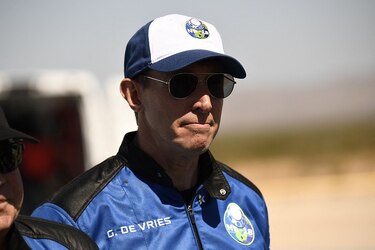 Pasajero en misión espacial de Blue Origin muere en accidente aéreo