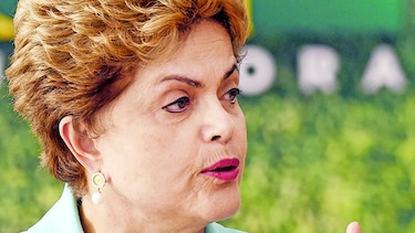 Dilma Rousseff, sorprendida por vínculo de correligionarios con caso Petrobras
