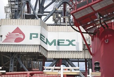 Prevén otra rebaja a la nota de Pemex