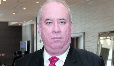 Magistrado Ayú Prado pide equiparar salarios de magistrados
