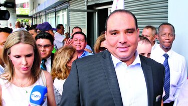 Fiscalía indaga a exdirectivos de la Caja de Ahorros