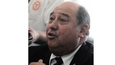 Diputado Tito Afú reclamará $20 millones a ‘La Prensa’