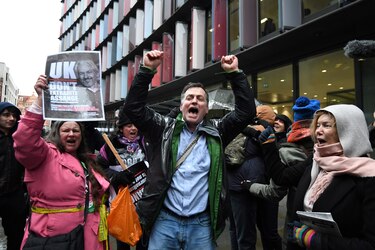 Justicia británica rechaza la extradición de Julian Assange a Estados Unidos