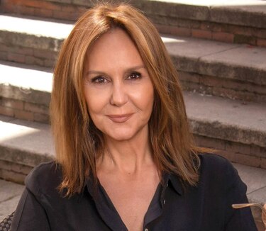 María Dueñas llega a Feria del Libro de Miami más unida a los audiovisuales
