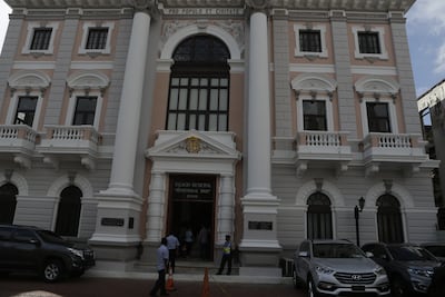 Municipios y juntas comunales acumulan $23 millones de deuda con la CSS 