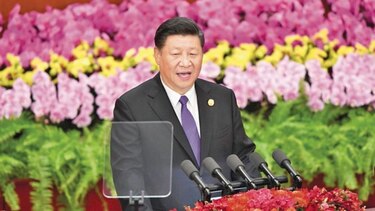 China ofrece ayuda y condona deuda a países de África