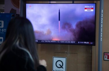 Corea del Norte lanza un misil balístico al mar de Japón