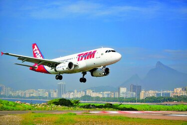 Latam Airlines anuncia que ahora será aerolínea de bajo costo