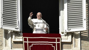 El papa pide rezar por las víctimas del huracán Otto