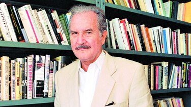Eduardo Lizalde gana Premio Carlos Fuentes