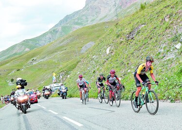 Roglic gana en los Alpes